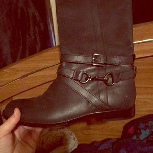 Coach boots